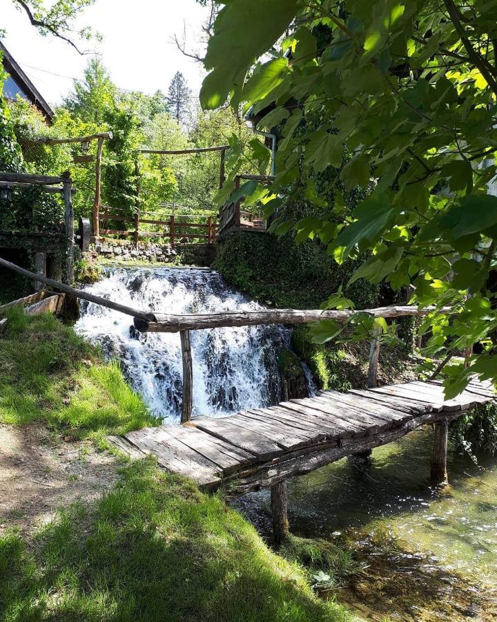 Guesthouse Slovin Unique - Rastoke Slunj Extérieur photo