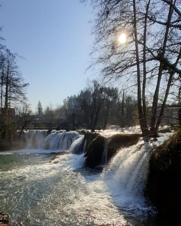 Guesthouse Slovin Unique - Rastoke Slunj Extérieur photo